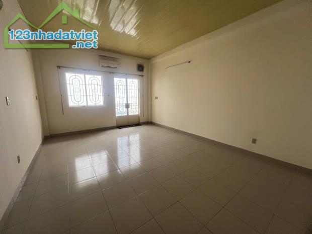 PHÚ NHUẬN – CẠNH PHAN XÍCH LONG – NHÀ 2 TẦNG BTCT – 55M² – CHỈ 6.4 TỶ - 1
