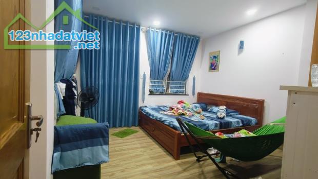 Gấp bán nhà 4 tầng, Thủ Đức, giá 6.8 tỷ, Mặt tiền kề Dương Đình Hội. - 4