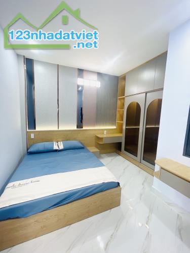 NHÀ ĐẸP NGAY LÊ ĐỨC THỌ _ NGANG GẦN 7M - CÓ PHÒNG NGỦ TRỆT - 57m2 5.8 TỶ - 1