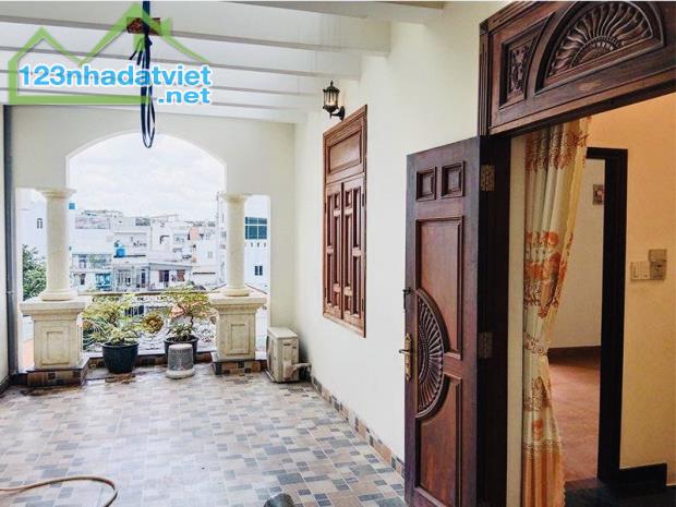 BIỆT THỰ PHỐ QUANG TRUNG PHẠM VĂN BẠCH - 4 TẦNG BTCT - DT 8M x 15M - FULL NỘI THẤT GỖ - 5
