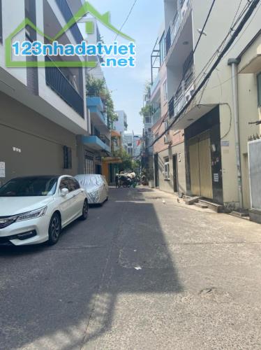 Gấp bán nhà Thủ Đức, dt 116m2, 3 tầng, giá 8.7 tỷ, cạnh Hoàng Diệu 2. - 5