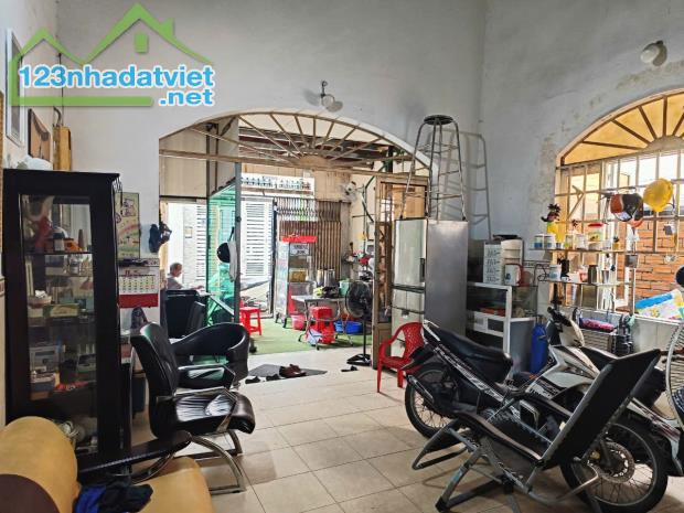 Mặt tiền Đường số 9, Bình Trưng Đông – 148.3m² x 2 tầng – Nở hậu