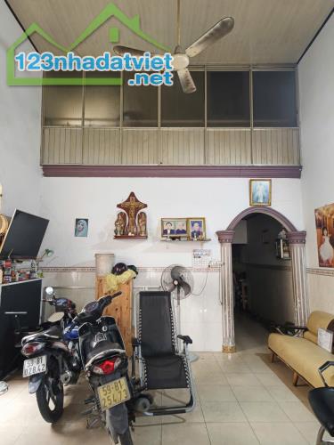 Mặt tiền Đường số 9, Bình Trưng Đông – 148.3m² x 2 tầng – Nở hậu - 2