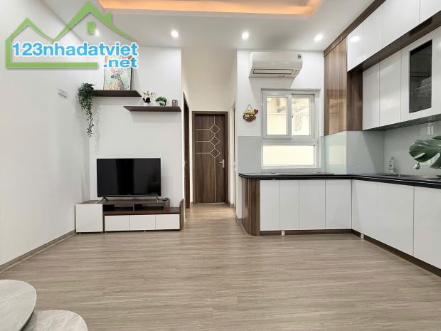 Bán Chung Cư Phường Việt Hưng, Long Biên 76m2, giá 4,7 tỷ (Lô góc) - 1