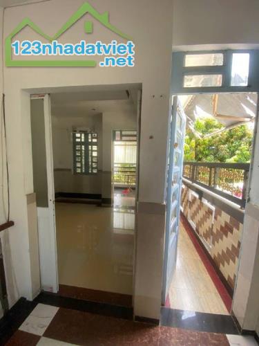 💒 2 Tầng - 5x28 - hẻm ô tô - Lê Đình Cẩn - giá nhỉnh 6 tỷ - 4