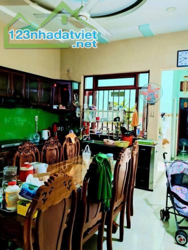 Bán nhà giảm chào mặt tiền 3 tầng sầm uất Nguyễn Thị Kiêu – Thới An – Quận 12 - 1