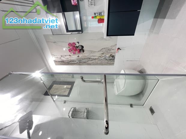 BÁN CĂN BIỆT THỰ TRUNG TÂM VIỆT HƯNG LONG BIÊN 132M 3 TẦNG GIÁ 18,3 TỶ - 5