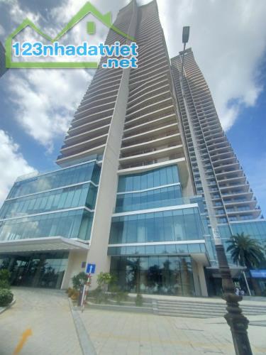 Căn hộ trực diện biển Mỹ Khê - The Soleil Đà Nẵng chỉ từ 3 tỷ, bàn giao ngay - 1