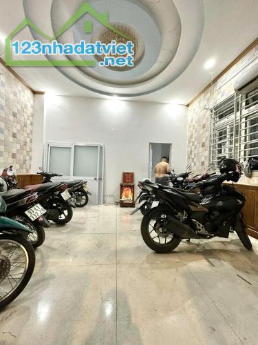 VILLA 2 MẶT TIỀN HXT QUANG TRUNG - 104m2 (8.3×12.5) - DÒNG TIỀN 70TR/THÁNG - 12.9 TỶ