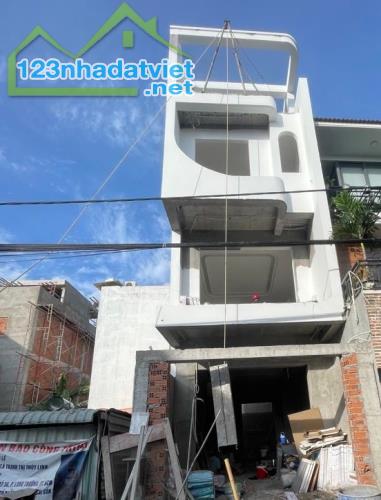 Nhà Trường Lưu, Long Trường, Hẻm tải thông, 51m2, 4 tầng - 4