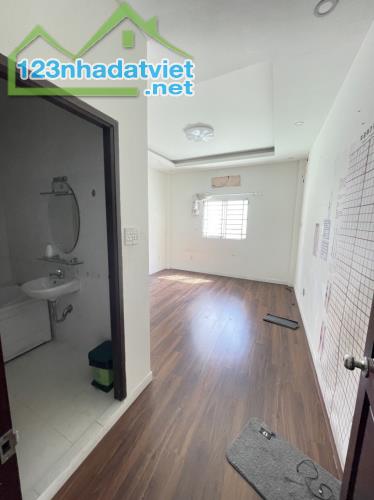 MẶT TIỀN HẺM XE TẢI KHUÔNG VIỆT - 96M2 (3.8x26) 4 TẦNG BTCT SHR CHỈ 12 TỶ - 2
