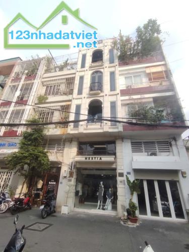 Bán nhà – Lý Văn Phức, Quận 1 – 20,5 tỷ