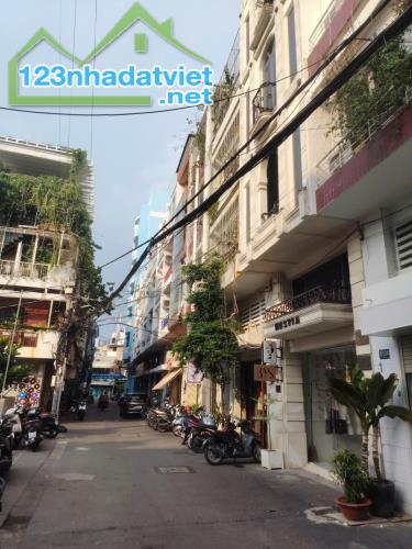 Bán nhà – Lý Văn Phức, Quận 1 – 20,5 tỷ - 1