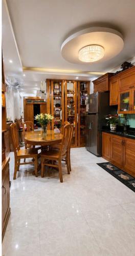 Nhà đẹp Quận 12 đường HT13 1 trệt 3 lầu sân thượng giá 5.6 tỷ - 2