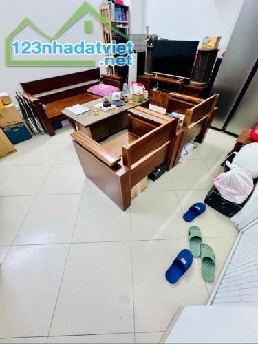 Bán nhà phân lô phố 8/3, ô tô vào nhà, không quy hoạch - 2