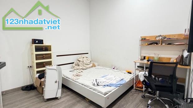 Mặt phố Kim Quan Thượng,Long Biên 33 tỷ 80m mặt tiền 8m - 4