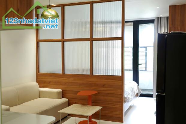 CHO THUÊ CĂN HỘ 1 PHÒNG NGỦ CAO CẤP – ĐỐI DIỆN CÔNG VIÊN, CHỈ 3 PHÚT ĐI BỘ ĐẾN SÂN BAY ĐÀ
