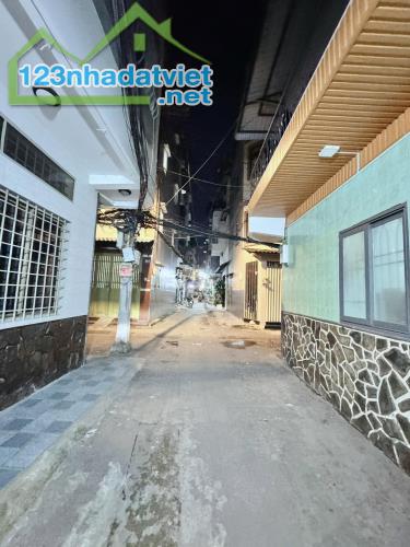 Bán nhà 4 tầng Vĩnh Viễn Quận 10, sát mặt tiền, 5PN chỉ 7 tỷ TL