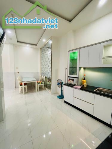 NHÀ MỚI HỒNG BÀNG – QUẬN 6 | 43,4M² | 4PN | 6.7 T.Ỷ - 4