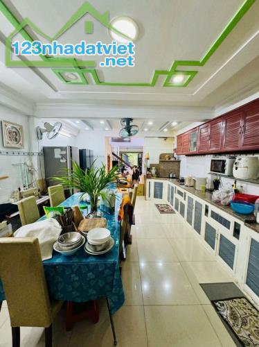 Mặt tiền Đỗ Bí ngang 4,1m dài 18,5m, giá 10,5 tỷ - 2