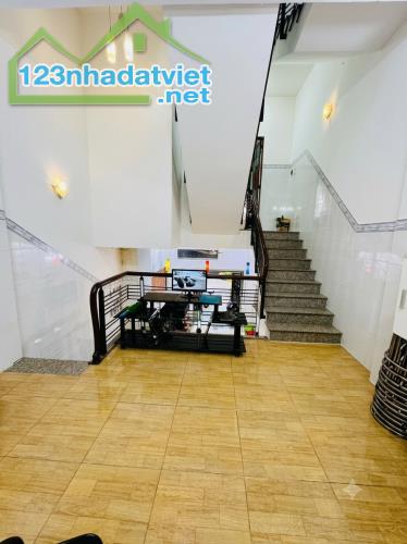 Mặt tiền Đỗ Bí ngang 4,1m dài 18,5m, giá 10,5 tỷ - 5