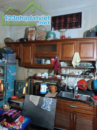🏡 **NHÀ MẶT TIỀN TTN17 – ĐƯỜNG XE CONTAINER – GIÁ 12 TỶ BỚT LỘC** 🔥 - 1