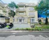 biệt thự Việt Hưng 79 tỷ 240m mặt tiền 15m,dân trí cao