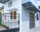 Giảm còn 3 đ 89 - Dãy trọ Cấp 4 có gác, 83m2, 4 phòng, phép xây 3 tầng. VF3 tới cửa  + Đườ