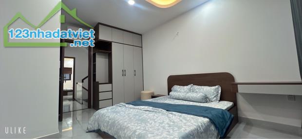 Bán nhà thạnh lộc 28, dt 56m2 4 tầng, hẻm xe hơi - 3