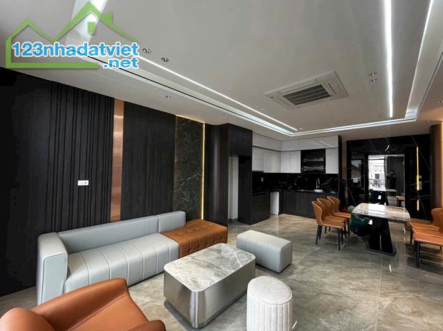 SIÊU PHẨM CĂN GÓC SÁT MẶT PHỐ - KINH DOANH ĐA DẠNG - CHỈ NHỈNH 15 TỶ - 3