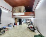 Bán nhà Lê Văn Hưu, 40m2, 4 tầng, 18.5 tỉ, 3m ra phố, ngõ rộng xe máy quay đầu