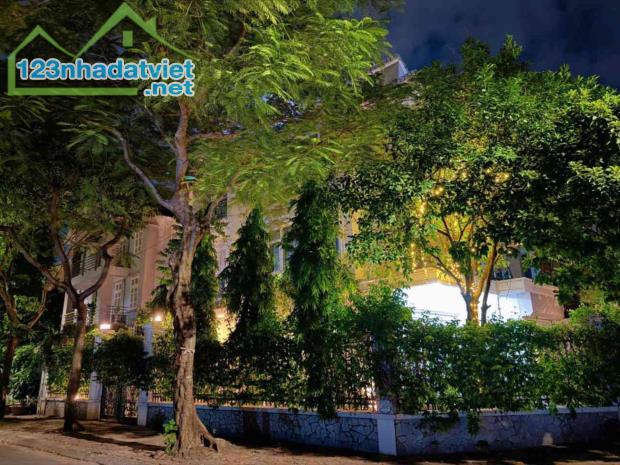 Biệt thự Lô góc Sài Đồng 97 tỷ 230m mặt tiền 25m,sổ đỏ long biên - 1