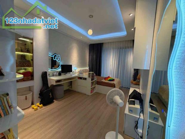 Biệt thự Lô góc Sài Đồng 97 tỷ 230m mặt tiền 25m,sổ đỏ long biên - 4
