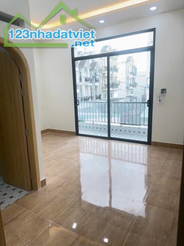 NHÀ PHỐ NGANG 5M ĐANG HOÀN THIỆN TẠI THẠNH XUÂN 25, Q12 - 4