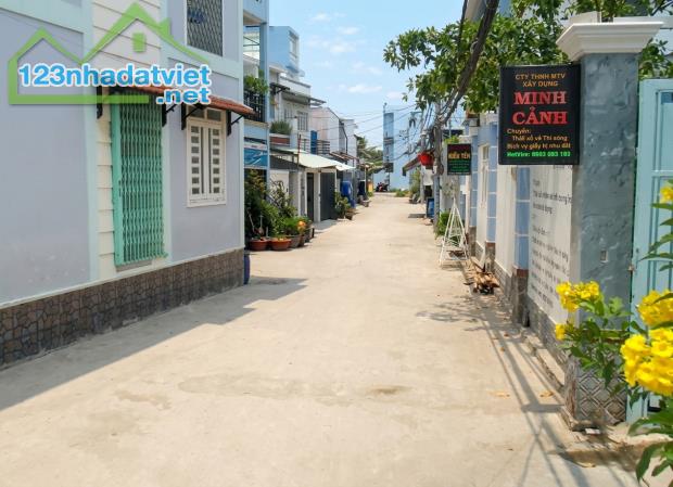 O3103* 💗💖 BÁN ĐẤT TẶNG NHÀ sát VẠN PHÚC CITY, 11.x TỶ - 1