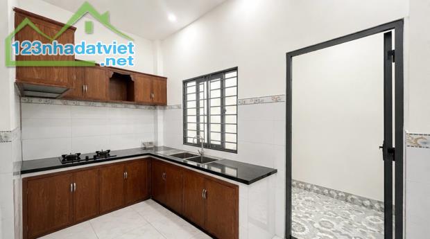 NHÀ 4PN - HẺM Ô TÔ - HBP THỦ ĐỨC - ĐÃ HOÀN CÔNG - CHỈ 5.4 TỶ - 3