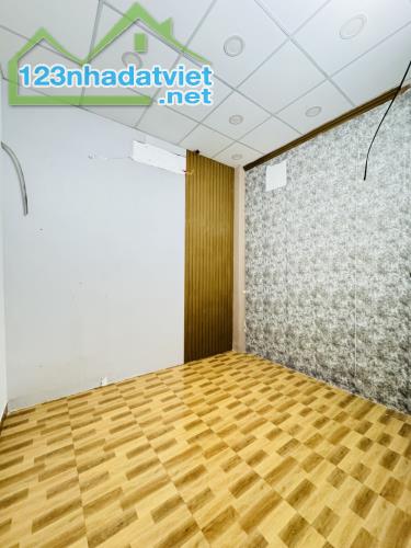 Vị trí đắc địa Tân Sơn Nhì gần hẻm ô tô, khu VIP Tân Phú, dân cư ổn định 42m, 4.X tỷ. HIẾM - 3