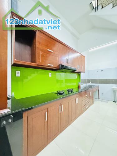 Vị trí đắc địa Tân Sơn Nhì gần hẻm ô tô, khu VIP Tân Phú, dân cư ổn định 42m, 4.X tỷ. HIẾM - 2