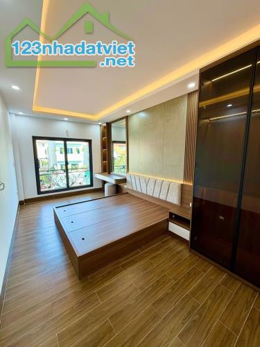 Bán nhà 5 tầng thang máy mới đẹp Lê Đại Hành, 38m2, mặt tiền 4.4m, 14 tỷ - 1