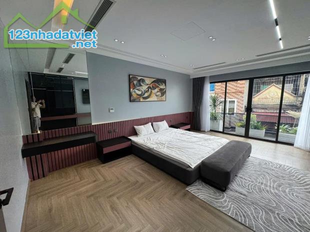 Phân lô cực đẹp phố Lạc Trung 75m2, 7T thang máy, MT5.8m Gara ô tô nhỉnh 26 tỷ