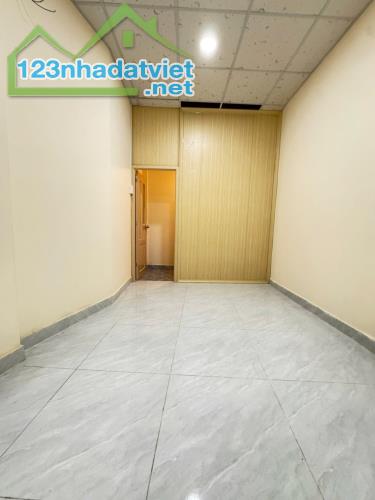 M1013_ Mua 1 thành 2 - Nhà Quận 10 - Nhỉnh 8 tỷ - 82m² - Lô hóc 2 mặt tiền - 2