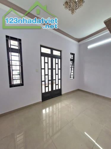 5 TẦNG - SIÊU VIP LINH CHIỂU - CHỈ HƠN 6 TỶ - 4