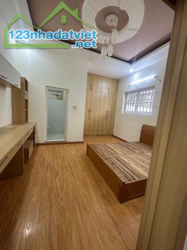💋TRƯỜNG THỌ - Mặt tiền Đ SỐ 2 -💰Chỉ 8tỷ5 💋107m2 Diện tích công nhận - 5PN 👉Mặt tiền