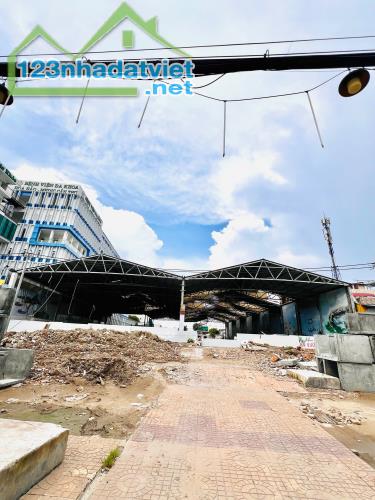 Cho Thuê Mặt Bằng Mặt Tiền 32m2 Đường Cmt8