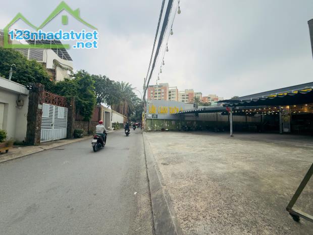 BÁN NHÀ THỦ ĐỨC - 1278m2 - NGANG 31M - 120T - 3