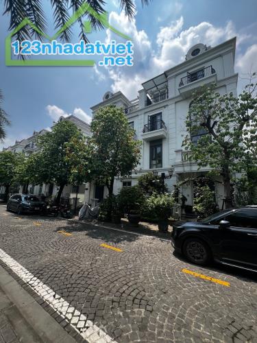 Biệt thự Elegant Park Thạch Bàn 80 tỷ 189m,Long Biên