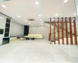 BÁN NHÀ PHƯỜNG HOÀNG LIỆT - 8.18TỶ, 40M2 Ô TÔ ĐỖ CỬA, VÀO NHÀ.