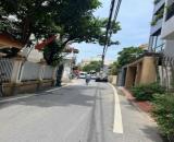 Chính chủ gửi bán 188 m2 đắt, mặt tiền 8.7 m giá 10.x tỷ. Phù hợp xây nhà cho thuê.