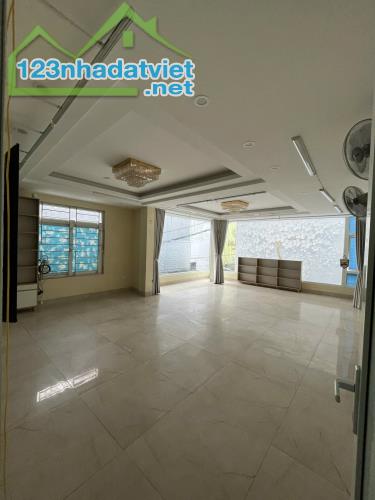 Cần cho thuê 100m2 MB tầng 2 tại số 17 Ngõ hòa Bình 2 (P.Minh khai, HBT), HN, 0396218339