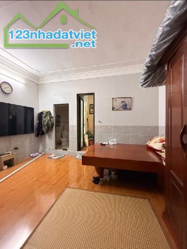 BÁN NHÀ TRẠI CÁ, DT 20/30M², 4 TẦNG, MẶT TIỀN 4M, CẦN BÁN GẤP. - 2